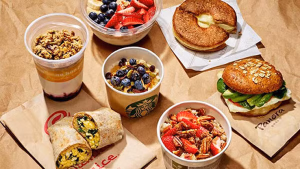 Ăn sáng được đánh giá là bữa ăn quan trọng nhất trong ngày, vì vậy dân gian mới lưu truyền câu nói “Hãy ăn sáng như hoàng đế, ăn trưa như thần dân và ăn tối như người hành khất”.