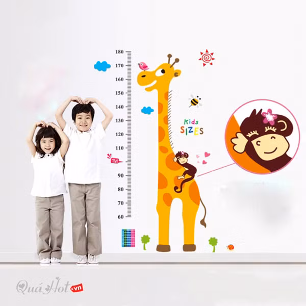 Thế nhưng chuyên gia sức khỏe cho rằng, phát triển chiều cao là cả một quá trình. Nó ảnh hưởng bởi nhiều yếu tố như di truyền, thói quen ăn uống, vận động. Có những đồ rất tốt cho việc thúc chiều cao cho trẻ. Ngược lại, có những món dù trẻ thích mê cũng không nên cho dùng bởi càng ăn càng lùn.