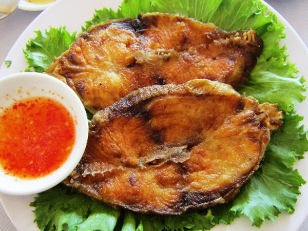 Bên cạnh đó, chuyên gia sức khỏe cũng cảnh báo ngay cả thịt cá cũng tiềm ẩn nguy cơ sức khỏe. Chẳng hạn, thịt cá mập, cá ngừ có thể chứa lượng thủy ngân cao. Tốt nhất, không nên ăn quá 1 lần mỗi tuần. Ảnh: Internet.