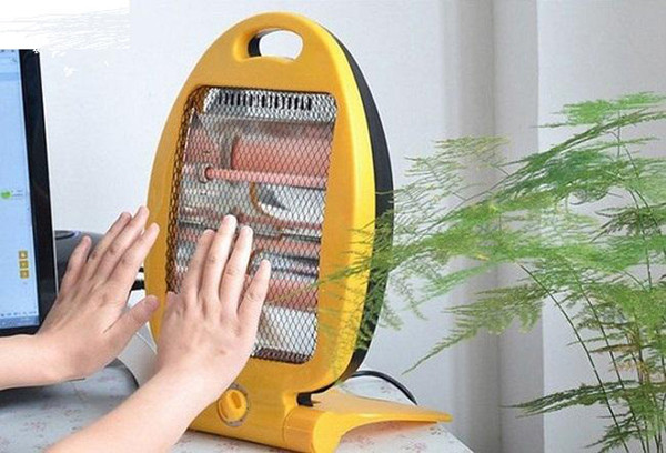 Dùng máy sưởi liên tục. Trời lạnh sâu, nhiều phụ huynh trang bị máy sưởi điện trong nhà để giúp con chống chọi với cái lạnh cả ngày lẫn đêm.