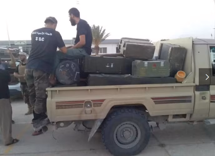 Bộ trưởng Lybia còn nhấn mạnh rằng, cuộc chiến ở Tripoli bây giờ không còn là của người Libya nữa. Nó đã bị thao túng, đã có những thế lực đứng đằng sau và thúc đẩy chiến tranh, ngăn cản những nỗ lực đàn phán hòa giải.