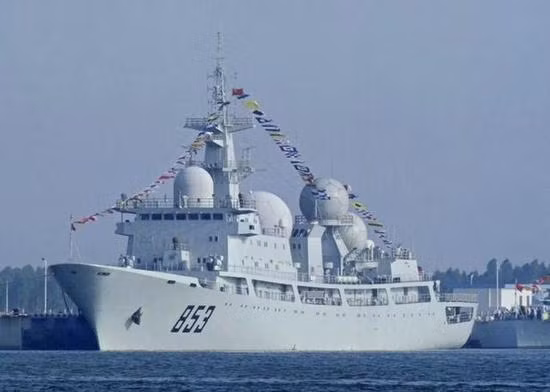 Tàu do thám Type 815 mang tên Thiên Lang Tinh là tàu do thám thứ hai được Hải quân Trung Quốc đóng theo lớp này. Hiện tại, Thiên Lang Tinh đang phục vụ trong Hạm đội Bắc Hải, Hải quân Trung Quốc. Nguồn ảnh: QQ.