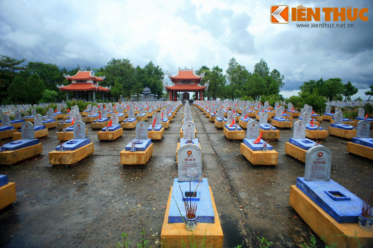 Hội giúp binh sĩ tử nạn sau đó được đổi tên thành Hội giúp binh sĩ bị thương được thành lập vào năm 1946 tại Thuận Hoá, Bình Trị Thiên (nay là Quảng Bình, Quảng Trị và Thừa Thiên Huế). Chủ tịch Hồ Chí Minh được mời làm hội trưởng danh dự đầu tiên của hội này.