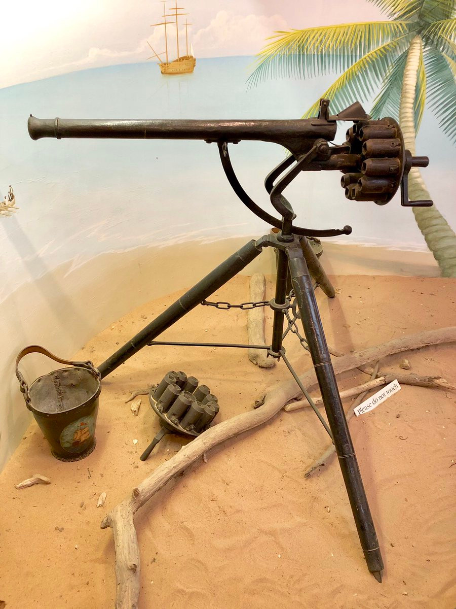 Thực tế, loại đạn này cùng với khẩu Puckle's 1718 chưa từng được sử dụng trong thực tế nhưng những thông tin ít ỏi còn sót lại từ thế kỷ 18 lại khẳng định cỡ đạn này có sức công phá tốt hơn nhiều so với đạn thông thường. Nguồn ảnh: WATM.