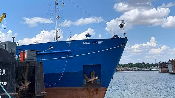 Hiện tại Ukraine cũng đã giữ 10 thuỷ thủ trên tàu Nika Spirit để thẩm vấn và điều tra. Nguồn ảnh: BI.