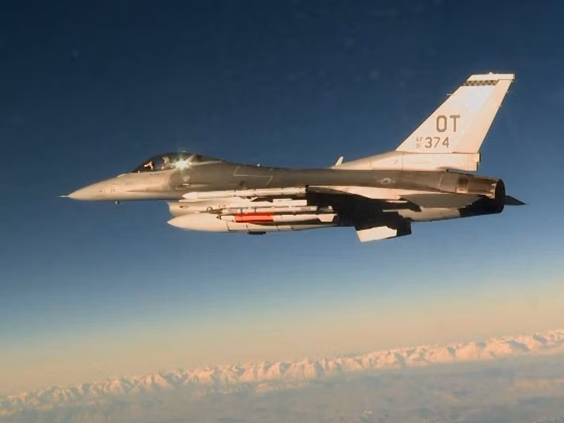 Theo nhiều phỏng đoán, Italia - quốc gia hạt nhân duy nhất nằm trong danh sách này nhiều khả năng sẽ nắm giữ số lượng vũ khí hạt nhân nhiều nhất - tối đa lên tới 70 quả trong khi đó các căn cứ ở các quốc gia còn lại có số lượng không quá 50 quả hoặc thậm chí chỉ có dưới 10 đơn vị. Nguồn ảnh: USAF.