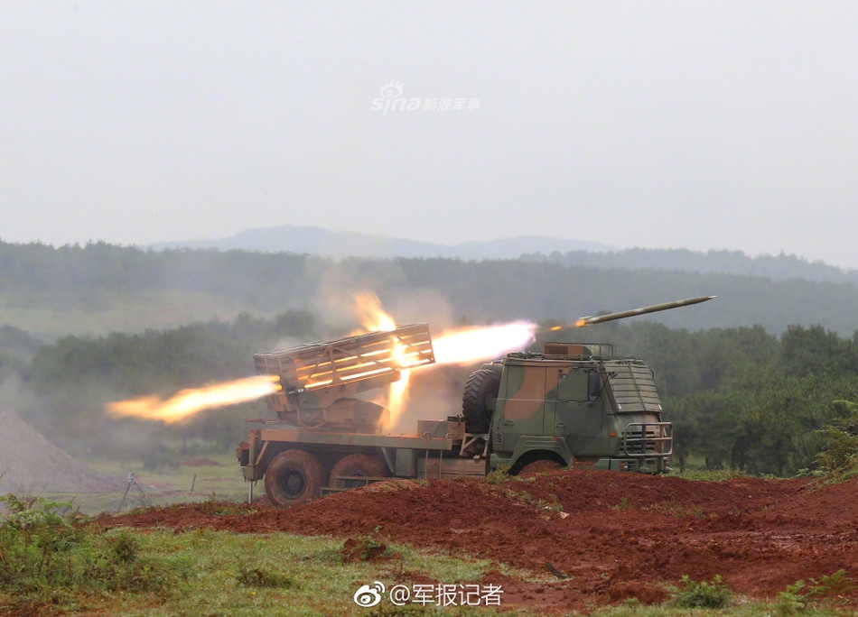 Các phiên bản pháo phản lực 122mm của Trung Quốc hiện nay bao gồm Type 81, Type 83, Type 89, Type 90, PR50, SR-4, SR-5 và SR-7.