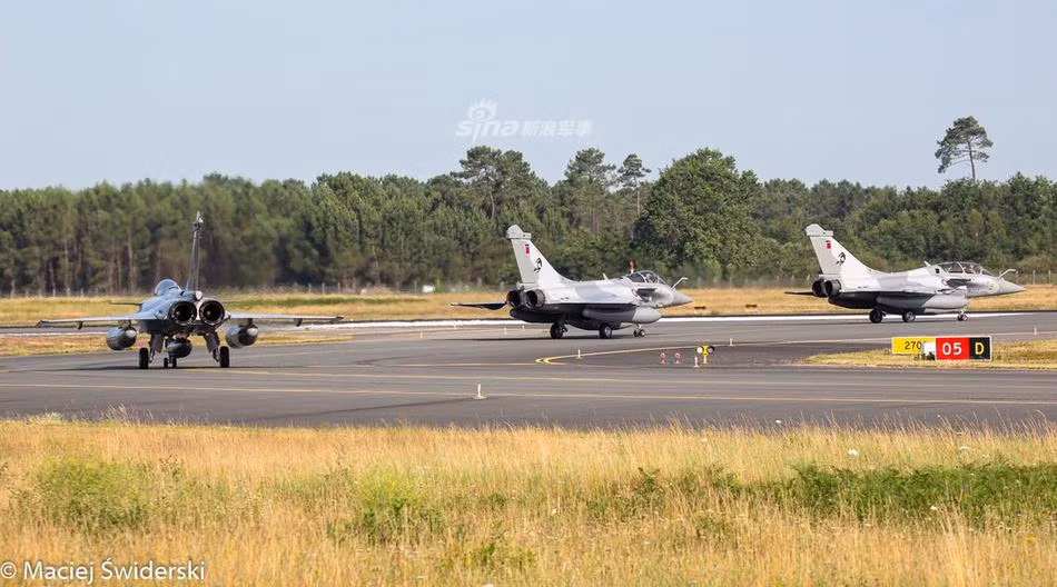 Ra đời từ năm 1986, Rafale được coi là loại chiến đấu cơ thế hệ 4++ đắt nhất hiện nay, nó đã ra đời từ năm 1986 nhưng tính tới đầu năm 2019 này, Pháp mới chỉ sản xuất được 175 chiếc do chúng có giá thành quá đắt đỏ. Nguồn ảnh: Sina.