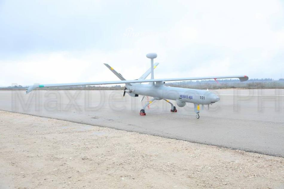 Các máy bay không người lái vừa được Philippines mang ra khoe là loại Elbit Hermes 450 do Israel sản xuất. Đây là loại máy bay không người lái cỡ trung, được thiết kế để hoạt động thời gian dài trong các nhiệm vụ mang tính chiến thuật. Nguồn ảnh: Israeldefense.