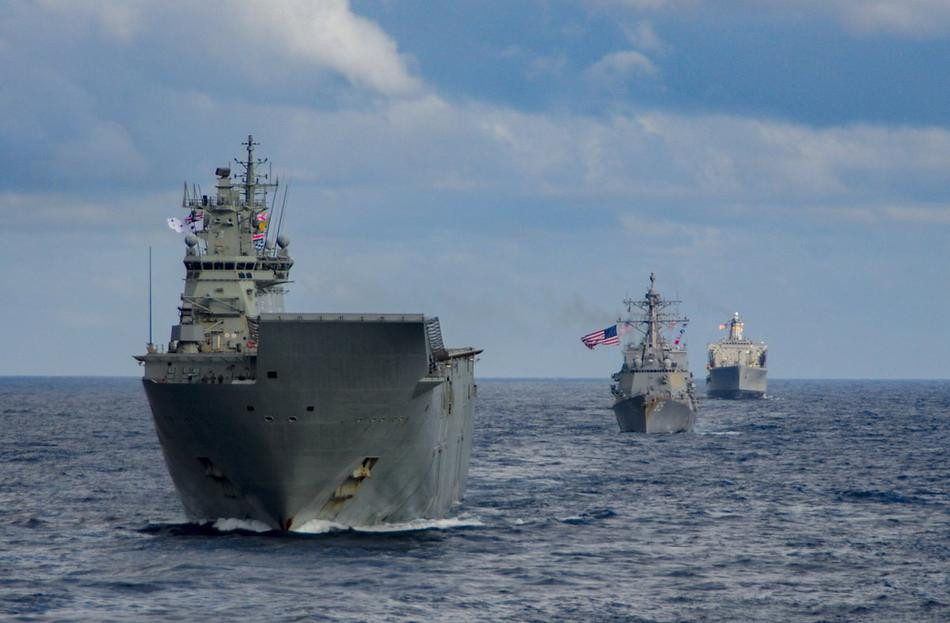 Cuộc tập trận chung hải quân mang tên Talisman Sabre 2019 do Australia và Mỹ cùng đứng ra đồng tổ chức vừa rồi đã bắt đầu với sự tham gia của một loạt các tàu hải quân tới từ nhiều quốc gia. Nguồn ảnh: Sina.