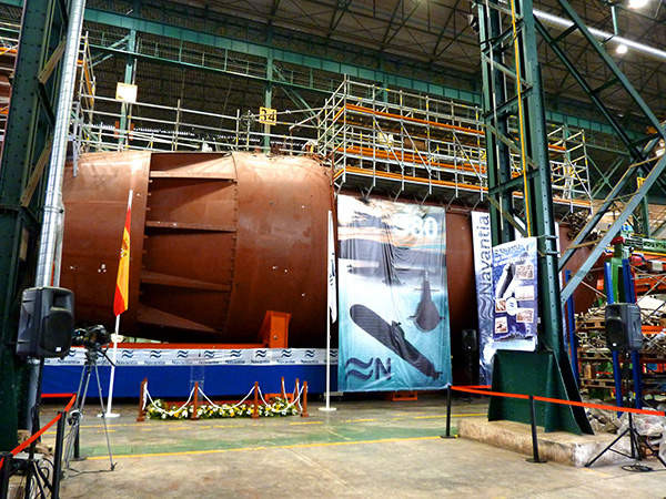 Hệ thống này cho phép các tàu ngầm lớp S-80 Plus di chuyển được với tốc độ tối đa khoảng 12 hải lý một giờ khi nổi tương đương 22 km/h và 19 hải lý giờ khi lặn tương đương 35 km/h. Nguồn ảnh: Saoat.