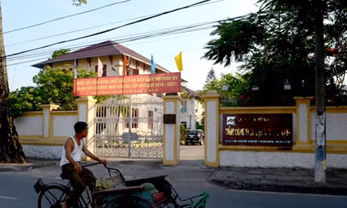 Nhất là đối với những người, những gia đình có truyền thống gắn bó với Nhà máy, điều này không khỏi gây nuối tiếc khi nhớ về quá khứ vàng son của nhà máy từng một thời lừng lẫy cả xứ Đông Dương…