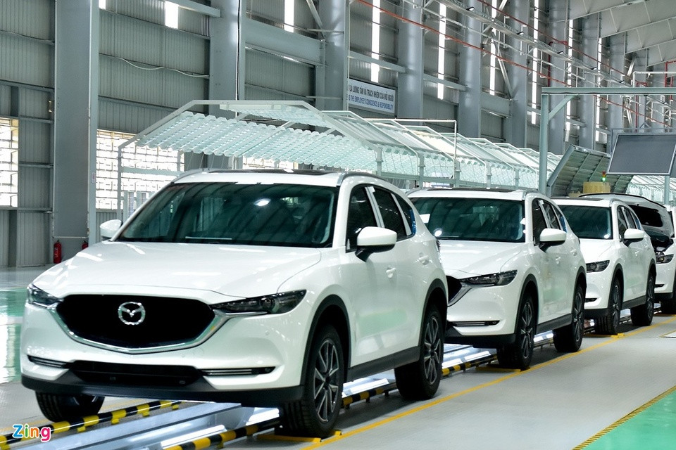 Chính phủ yêu cầu giảm 50% lệ phí trước bạ ôtô trong nước từ 1/7 Chinh phu yeu cau giam 50% le phi truoc ba oto trong nuoc tu 1/7