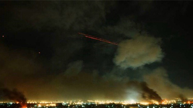 Không chỉ xung đột trên vịnh Ba Tư, mâu thuẫn giữa Mỹ và Iran còn trên các khu vực chiến lược khác; vào đầu tháng Tư, Tổng thống Mỹ cho biết, họ sẽ giáng những đòn mạnh hơn, nếu các phe phái được Iran hậu thuẫn, tấn công các mục tiêu của Mỹ ở Iraq.