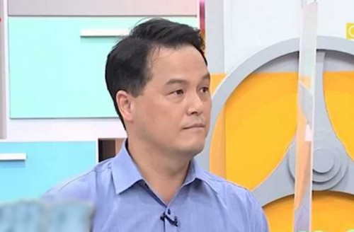 Giup benh nhan chua benh tinh duc, bac si gap hoa