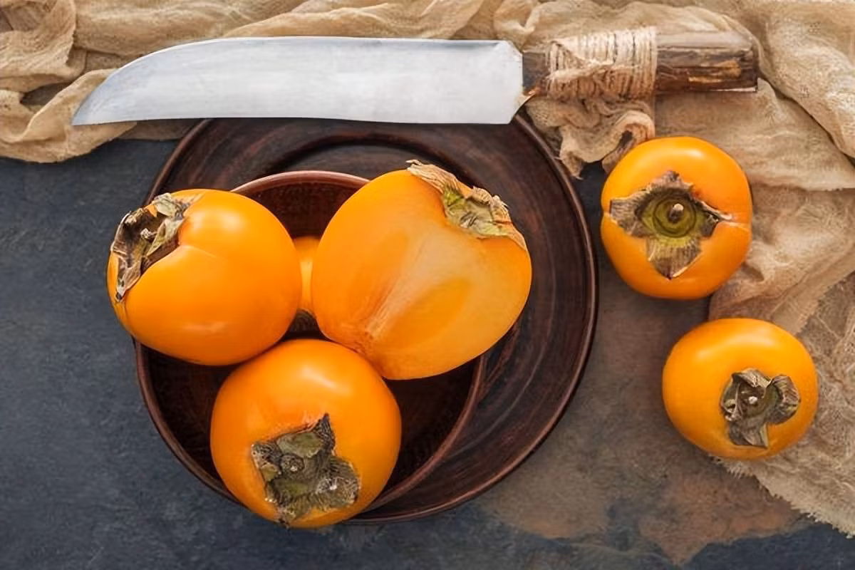 Hồng cực ngon nhưng 3 nhóm người này ăn chẳng khác thuốc độc Hong cuc ngon nhung 3 nhom nguoi nay an chang khac thuoc doc