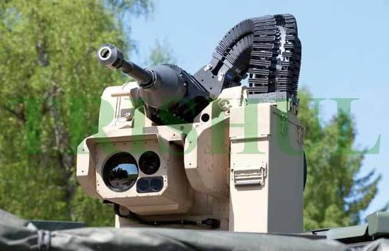 Giới quân sự cũng ước tính rằng, nếu không được sản xuất loạt, giá Arjun có thể lên hơn 8 triệu USD, vượt xa giá của MBT Type 90 của Nhật Bản và trở thành xe tăng chiến đấu chủ lực đắt nhất thế giới.