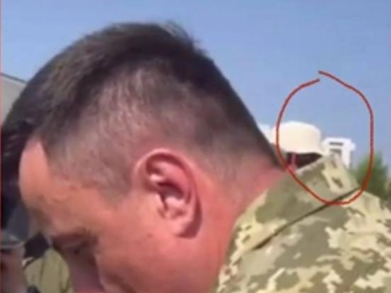 Làm sao Quân đội Nga có thể tiêu diệt một chiếc F-16 trong thời gian ngắn như vậy? Một báo cáo trên trang web pentapostagma của Hy Lạp đã tiết lộ câu chuyện ẩn giấu - Ukraine đã phạm một sai lầm khủng khiếp: vô tình làm lộ vị trí của máy bay chiến đấu F-16 của họ và người Nga đã ngay lập tức ném bom sân bay. Ảnh: Sohu.