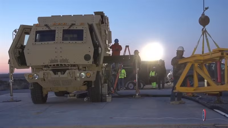 Việc biến Stinger thành hệ thống phóng loạt từ mặt đất nhằm mục đích tiêu diệt các thiết bị bay không người lái, tên lửa hành trình, rocket, các loại đạn pháo, cối.