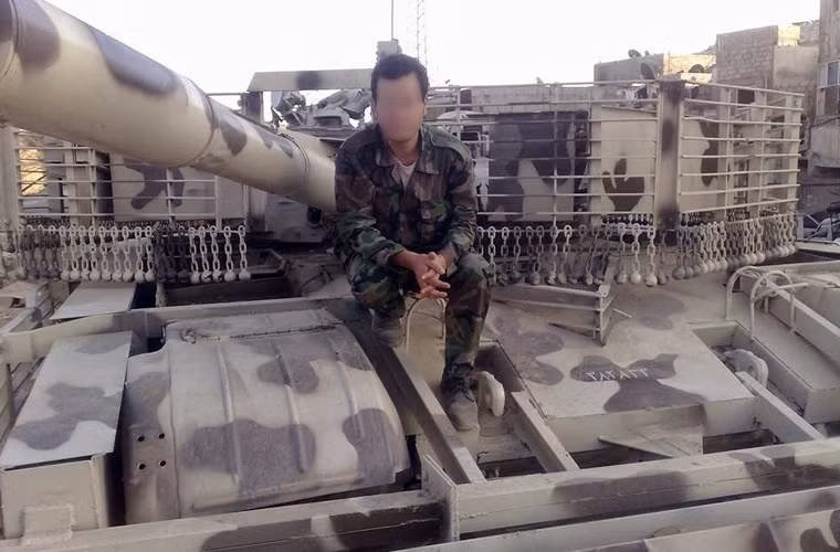 Ngay sau khi hoàn thành nâng cấp một số xe tăng T-72M1, Quân đội Syria đã đưa vào thử nghiệm ở Jobar. Tuy nhiên, ngay trong nhiệm vụ đầu tiên, một chiếc T-72M1 nâng cấp đã bị kíp lái bỏ lại sau khi mắc kẹt (vì lý do nào đó), chiếc còn lại bị phá hủy. Đó được xem là "khởi đầu bi kịch cho chương trình đầy tham vọng".