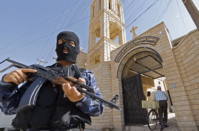 Vệ binh Quốc giả Ả Rập là lực lượng quân tình nguyện gồm 1.000 người thành lập từ tháng 4/2013, hoạt động chủ yếu ở Aleppo, Damascus, Deraa và Homs. Các chiến binh lực lượng này tới từ Ai Cập, Iraq, Lebanon, Palestine, Yemen...