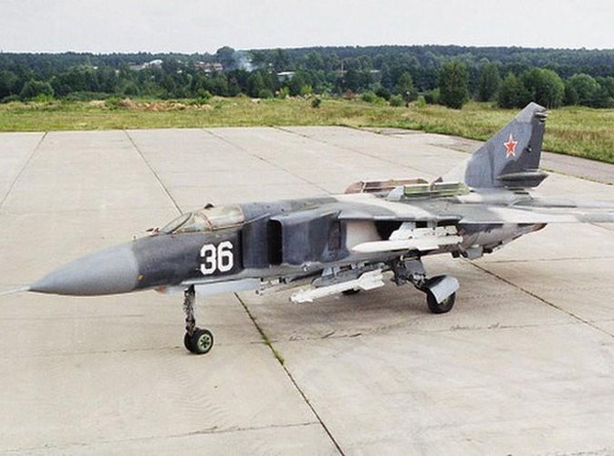 Mikoyan-Gurevich MiG-23 (tên ký hiệu của NATO: "Flogger") là một loại máy bay tiêm kích cánh cụp cánh xòe, được thiết kế bởi phòng thiết kế Mikoyan-Gurevich của Liên Xô.