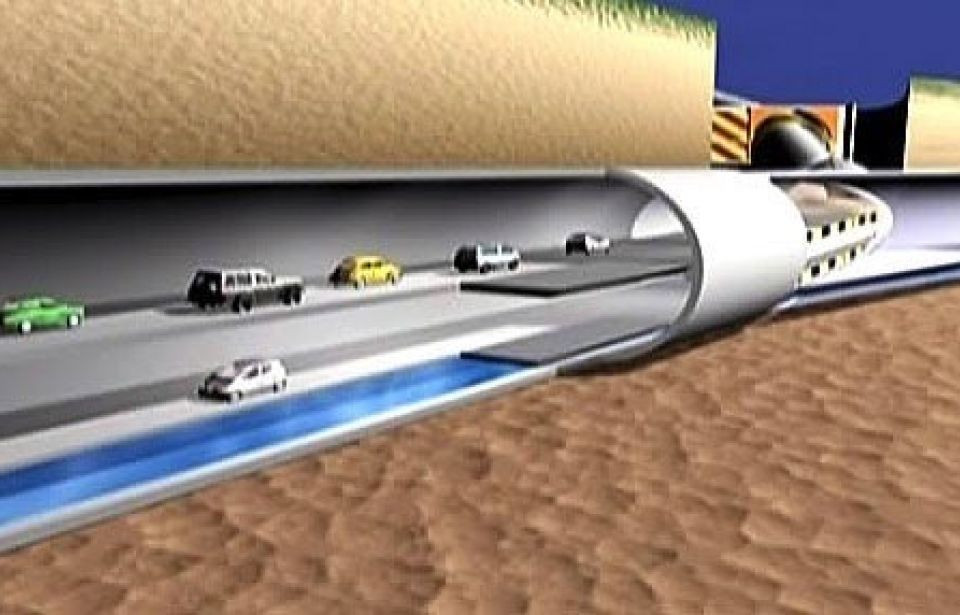 Để khắc phục tình hình này, chính quyền Kuala Lumpur đã cho xây dựng đường hầm có tên Stormwater Management and Road Tunnel (viết tắt là SMART). Đường hầm có chiều dài 9,7 km với chi phí xây dựng khoảng 500 triệu USD. Công trình được thiết kế vừa dùng để thoát lũ vừa phục vụ giao thông.