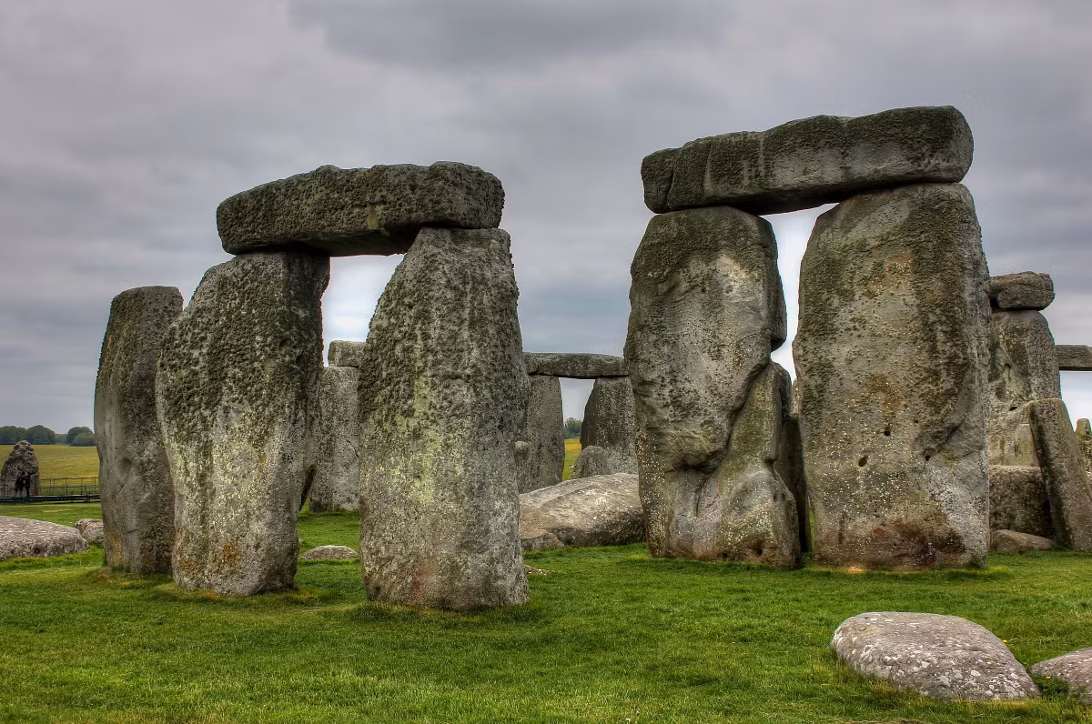 Từ đây, các chuyên gia sẽ khám phá được chế độ ăn uống và tình trạng sức khỏe tại thời điểm đó.