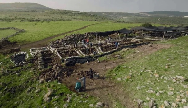 Tai mot trang trai co tuoi doi 21 the ky, thoi gian nhu ngung troi