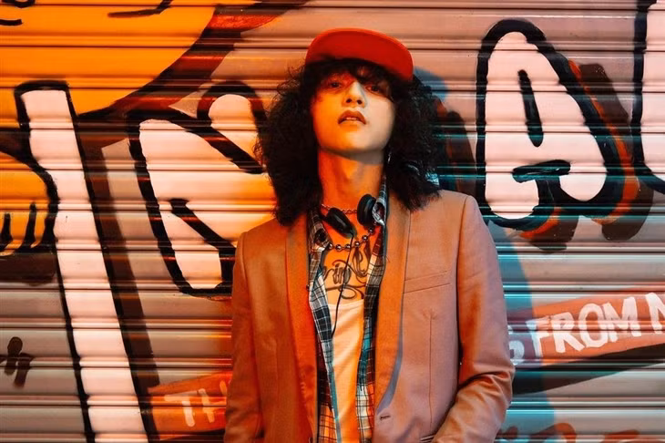 Đến tối 29/4, MV trên kênh YouTube của Sơn Tùng M-TP đã bị ẩn. Đồng thời, nam ca sĩ lên tiếng xin lỗi tới công chúng vì sản phẩm mang thông điệp sống tiêu cực của mình.