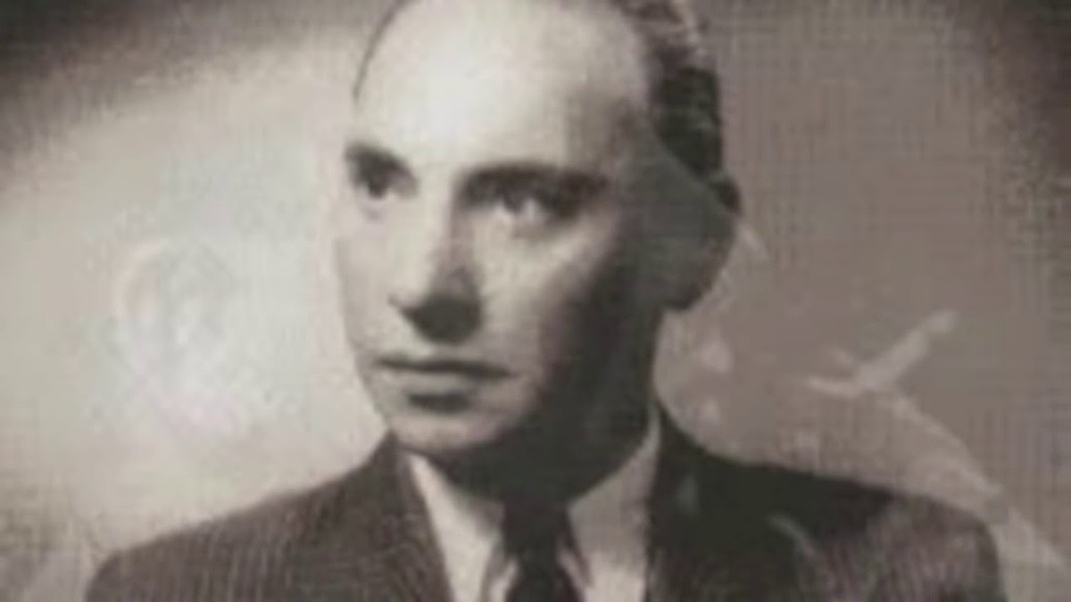 Sở dĩ bài hát Gloomy Sunday có những tên gọi như vậy là vì nhạc phẩm này có liên quan đến cái chết của nhiều người. Sau khi nghe giai điệu u sầu của bài hát do Rezső Seress sáng tác, một số người có tâm trạng tồi tệ quyết định tự sát.