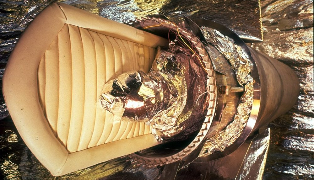 Trong những năm tiếp theo, thi hài của ông Bedford được đưa tới nhiều kho lạnh tại Mỹ để bảo quản.