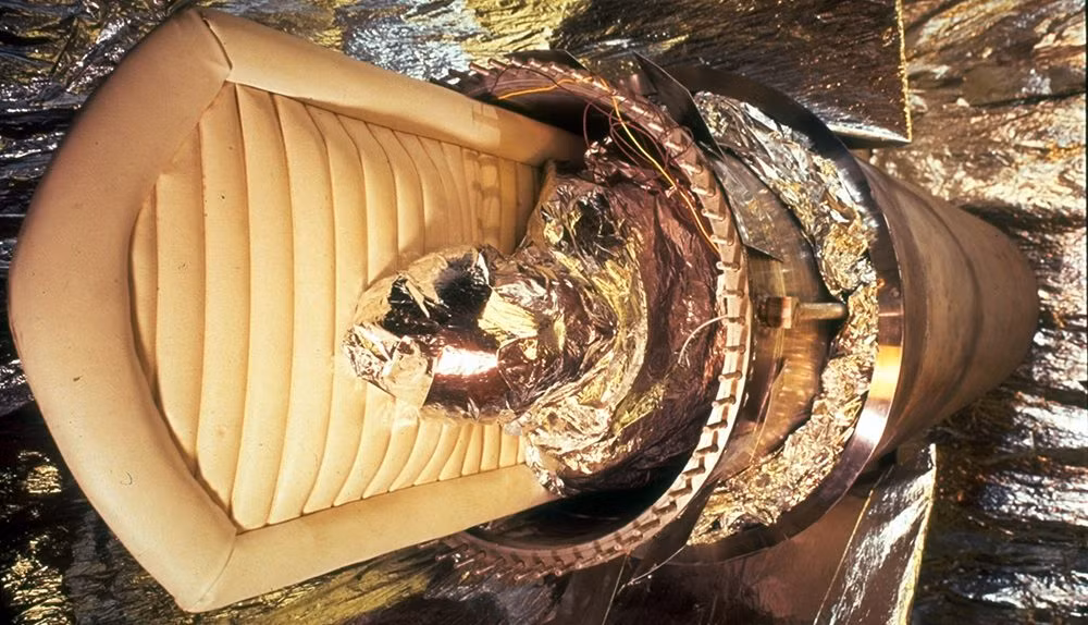 Trong những năm tiếp theo, thi hài của ông Bedford được đưa tới nhiều kho lạnh tại Mỹ để bảo quản.