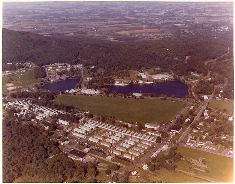 Vì vậy, kết thúc khóa huấn luyện của Trung tâm huấn luyện tình báo quân sự (MITC), đội ngũ nhân viên tình báo đã có những đóng góp không nhỏ vào những thắng lợi của Mỹ trong cuộc chiến chống phát xít.