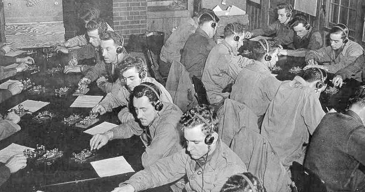 Tên đầy đủ của trung tâm này là Trung tâm huấn luyện tình báo quân sự (MITC). Kể từ đây, nơi đây được sử dụng làm nơi đào tạo binh sĩ và sĩ quan các kỹ thuật thẩm vấn, chụp ảnh trên không, đọc bản đồ, thu thập tình báo...