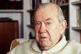 Sau khi Thế chiến 2 kết thúc, ông Graham chuyên tâm cho sự nghiệp viết văn. Những năm cuối đời, ông sống tại Thụy Sĩ và qua đời ở đó năm 1991.