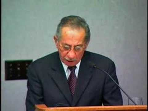 Trước sự nghiêm trọng của vụ việc, cảnh sát Síp nhờ tới sự trợ giúp của Cục điều tra liên bang Mỹ (FBI) và Cảnh sát quốc tế (Interpol) cũng như các nhà chức trách Israel và Hy Lạp để phối hợp điều tra nhằm sớm tìm ra thi hài Tổng thống Papadopoulos cũng như bắt nhóm tội phạm về quy án.