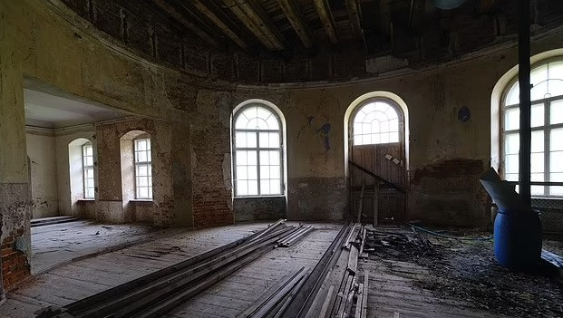 Về sau, "cánh tay phải của Hitler" là Heinrich Himmler đánh cắp số vàng trong những tháng cuối của Thế chiến 2 nhằm làm vốn để xây dựng một Đế chế mới.