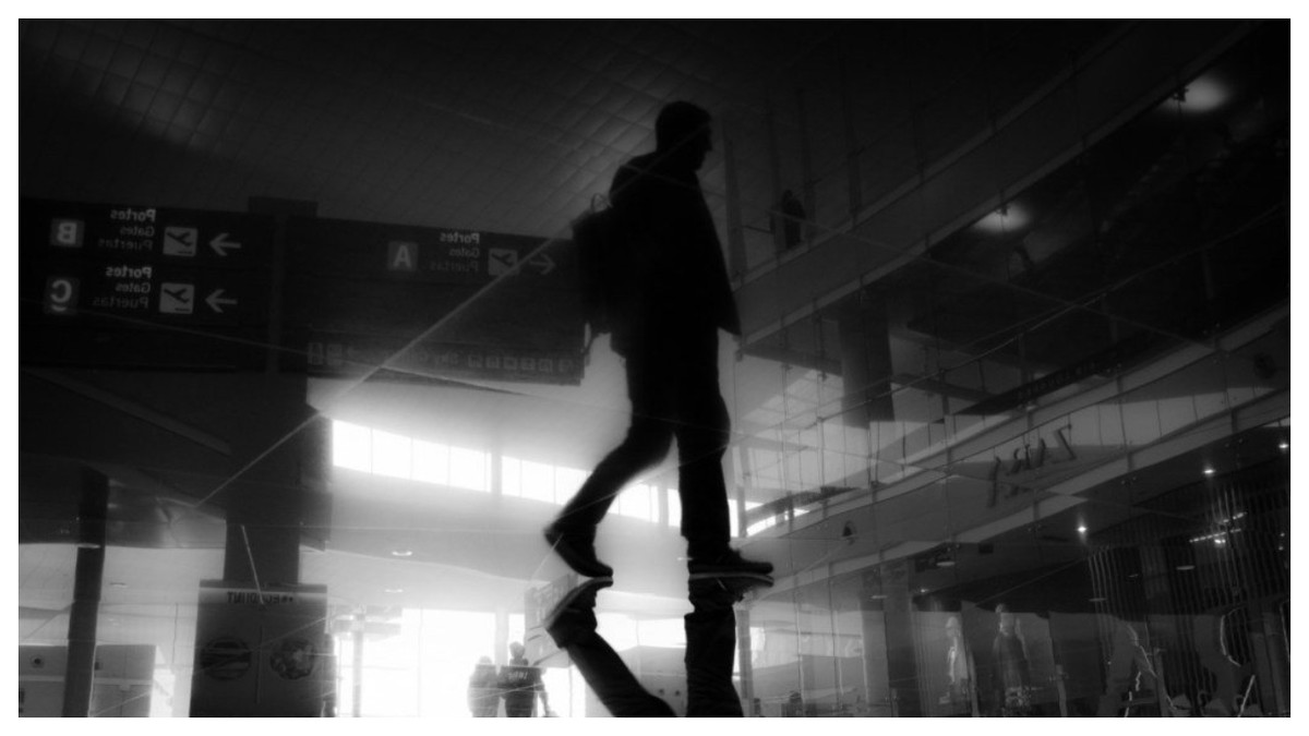 Trước câu trả lời của hành khách đặc biệt này, nhân viên hải quan và sân bay đã kiểm tra kỹ lưỡng và khẳng định không phát hiện quốc gia, vùng lãnh thổ nào có tên Taured.