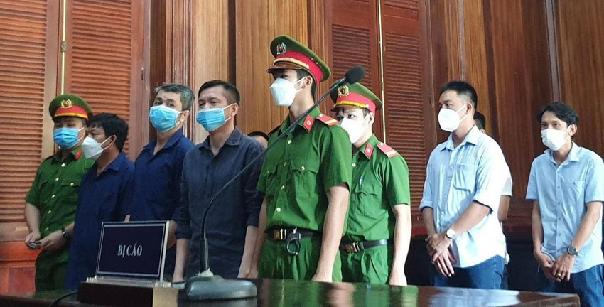 Vụ logo xe vua: Vẫn không truy được người nhận hối lộ Vu logo xe vua: Van khong truy duoc nguoi nhan hoi lo