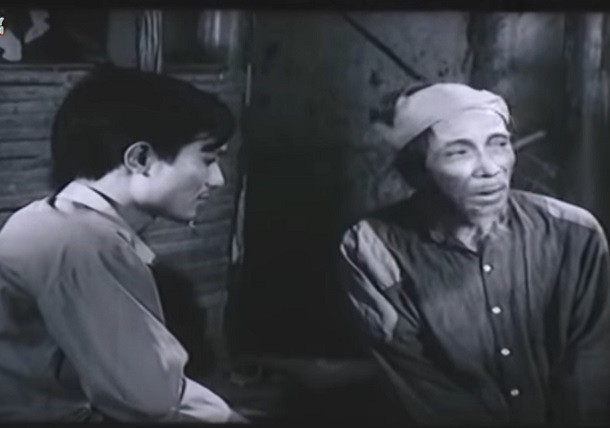 Bộ ba tác phẩm nổi tiếng của Nam Cao kết hợp lại với nhau cùng xuất hiện trên màn ảnh đã để lại nhiều ấn tượng sâu sắc cho khán giả. Một Lão Hạc đáng thương, một Chí Phèo lưu manh và một ông giáo Thứ khắc khổ. Cả ba đều bị bóp nghẹt trong cái xã hội rối ren túng quẫn và u tối của cả làng Vũ Đại.