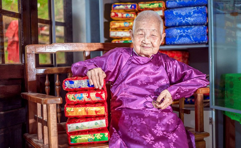 Hau due vua Minh Mang bay gio con nhung ai?-Hinh-4