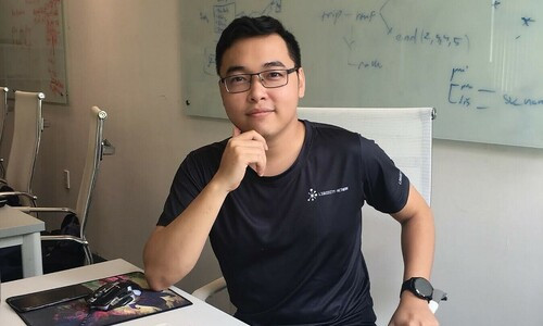 Chang trai Viet bo Google, goi von trieu do bang... ban do xe buyt