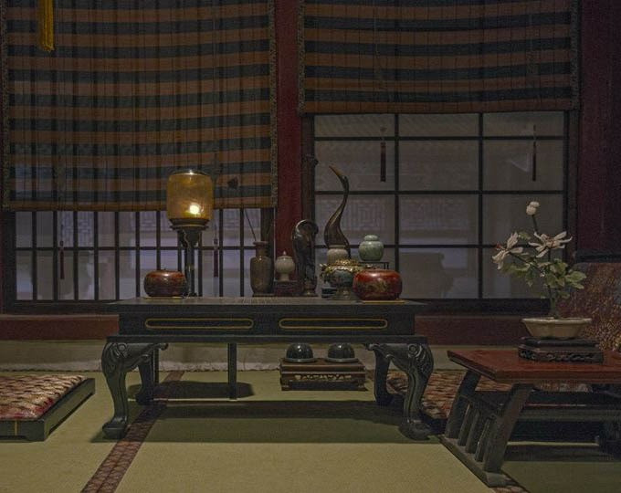 Các nhà sử học cho rằng, cuộc đời Bắc cung Hoàng hậu Lê Ngọc Hân bị thêu dệt là do hầu hết tài liệu thời Tây Sơn bị nhà Nguyễn tiêu hủy nên thông tin về bà bị tam sao thất bản.