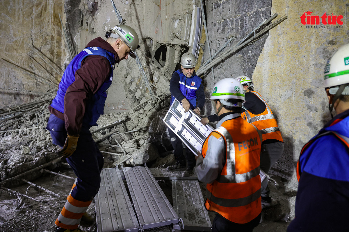 Dự án sử dụng hệ thống quan trắc địa kỹ thuật để đảm bảo việc quan trắc, theo dõi tình hình dịch chuyển và sụt lún của mặt đất. 