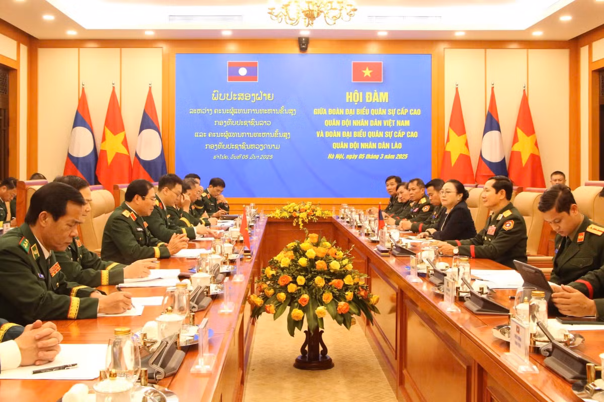 Quang cảnh hội đàm.