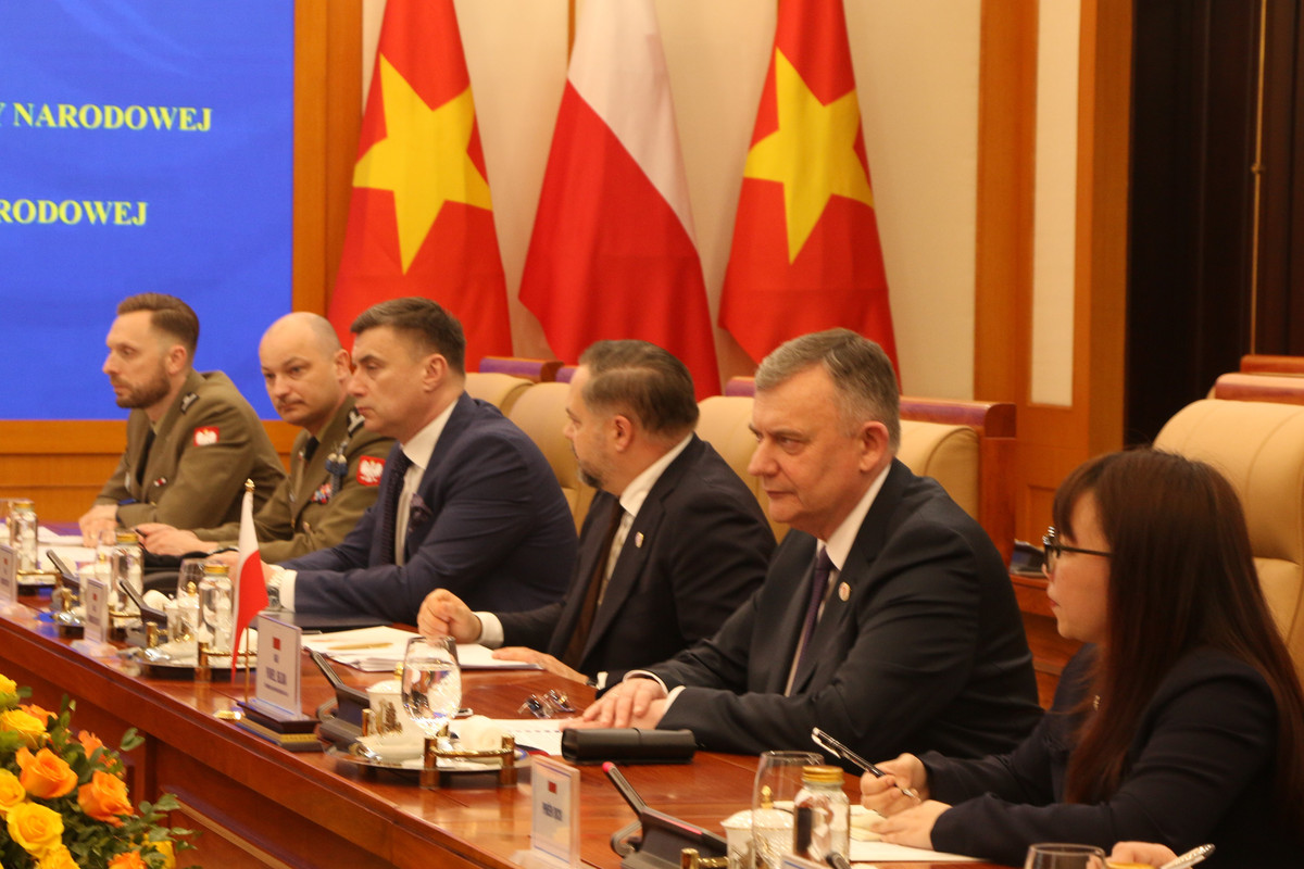 Viet Nam la doi tac cong nghiep quoc phong quan trong cua Ba Lan-Hinh-3