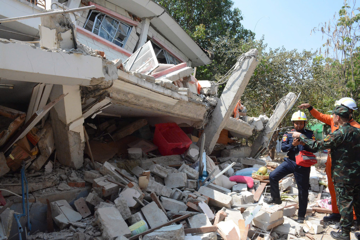 Bo doi Viet Nam dung radar xuyen tuong tim nan nhan dong dat tai Myanmar-Hinh-2