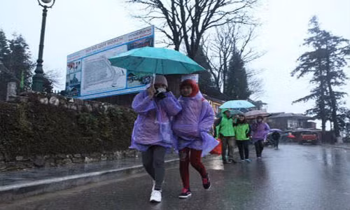 Từ đêm nay đến sáng mai, khu vực huyện Sa Pa (Lào Cai) nhiệt độ có thể giảm xuống 5-7 độ C. Ảnh: I.T