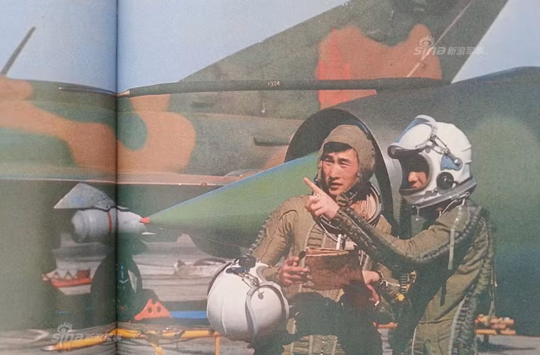 Mông Cổ nhận viện trợ từ Liên Xô 30 chiếc MiG-21PFM và 12 chiếc MiG-21MF. Hiện nay, tất cả đều đã nghỉ hưu. Nguồn ảnh: Sina